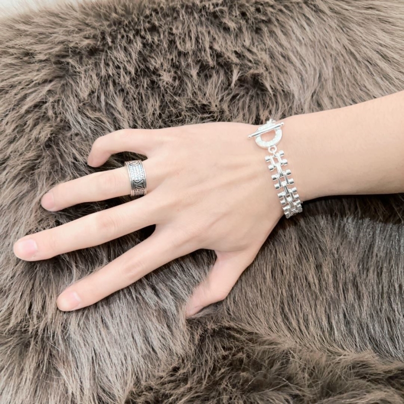 T*f*ny bracelets